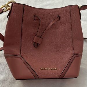 Michael Kors Rose Shoulder Bag